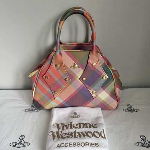 Authentic vivienne westwood - authentic,