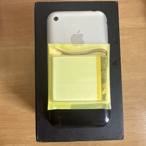 Rare new battery iphone - new,