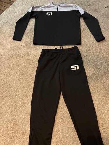 Tracksuit round neck 4 - tracksuit, 1/4