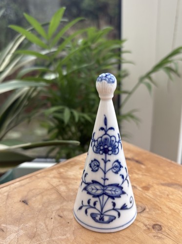 Antique meissen porcelain - porcelain, blue