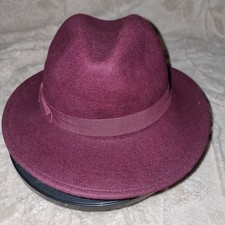 Classic Vtg Burgandy Ladies