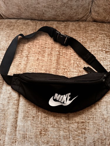 Nike black men bumbag - black,