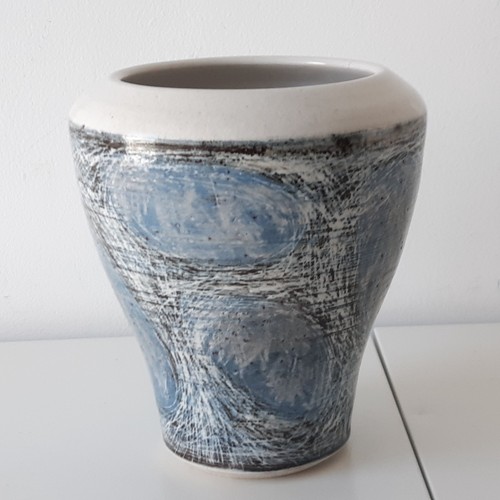 Studio pottery vase - vase, white