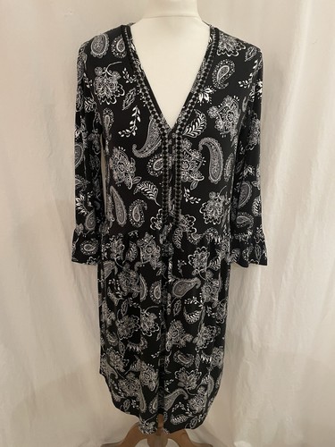 Bnwt black white - black, &