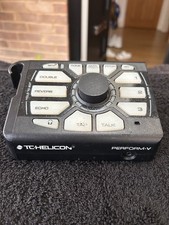 【NEW】TC-Helicon Perform-V