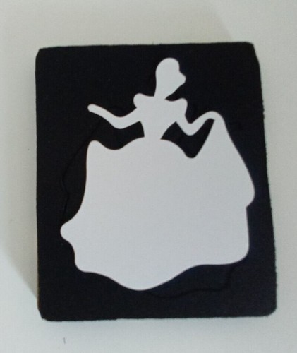 Wooden die princess works - wooden,