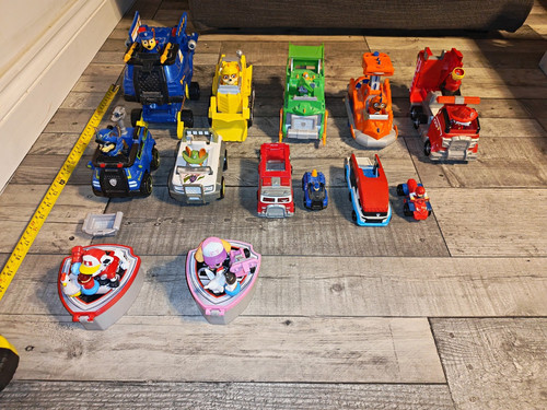 Paw patrol mixed lot vehicles - patrol,