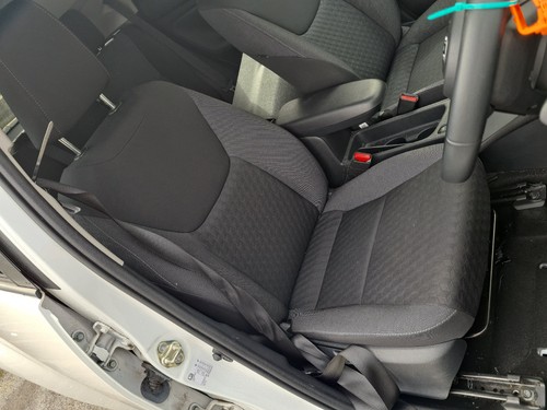 2021 toyota yaris mk4 - toyota,