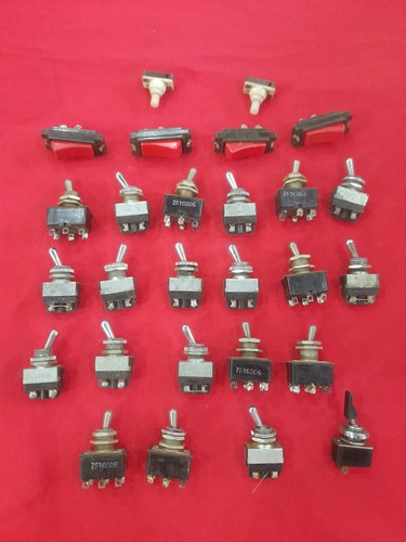 Lot vintage bulgin off - lot, on