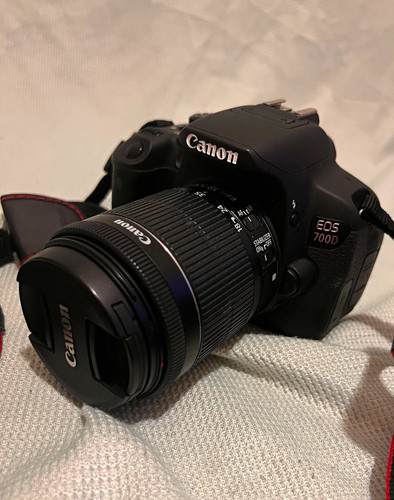 Canon eos 700d - canon,