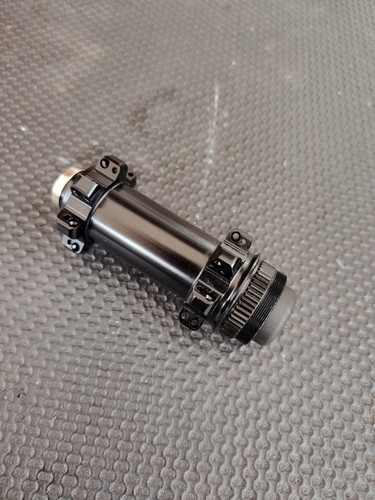 Front hub 15x110mm - front,