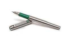 Parker  25 Green Fountain Pen