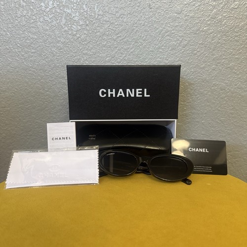 Chanel black gold - oval, women