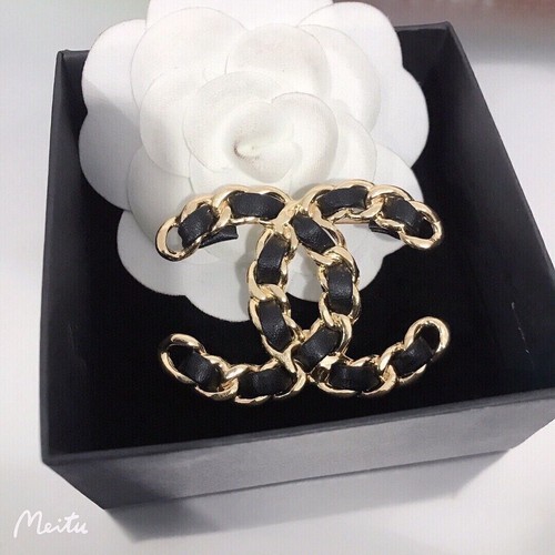 Brooch flower enamel - flower,