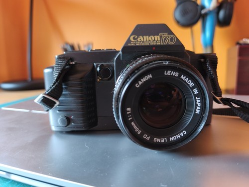 Canon t70 35mm slr - canon, film