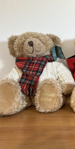 Harrods christmas bear 2002 - harrods,