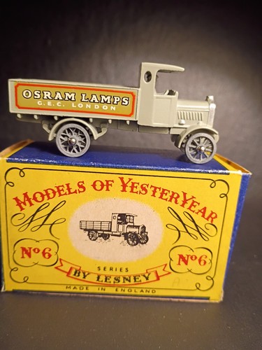 Yesteryear lorry osram - lorry,