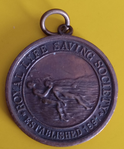 Royal life saving society - royal, 30mm