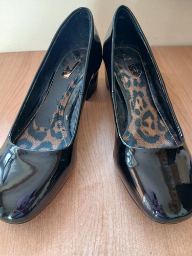 Next size black patent - patent, court