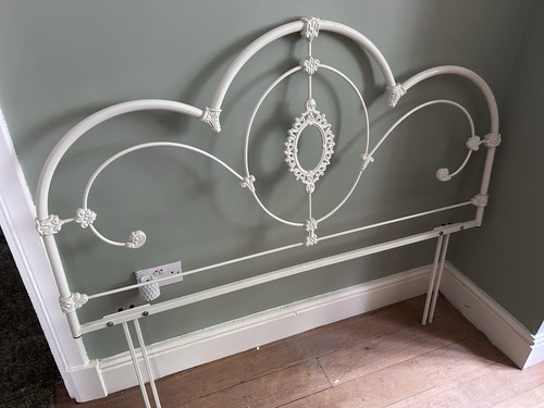 Laura ashley king size - laura,