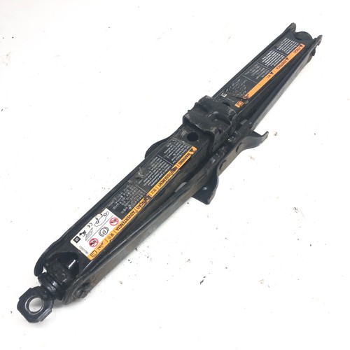 Vauxhall astra car - car, jack