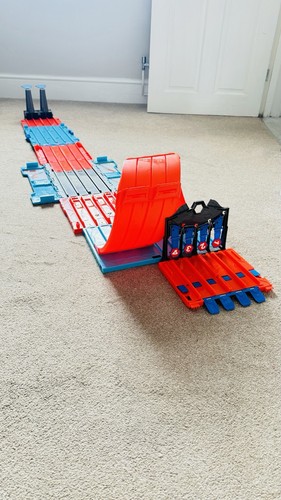 Mattel hot wheels 3in1 stunt - mattel,