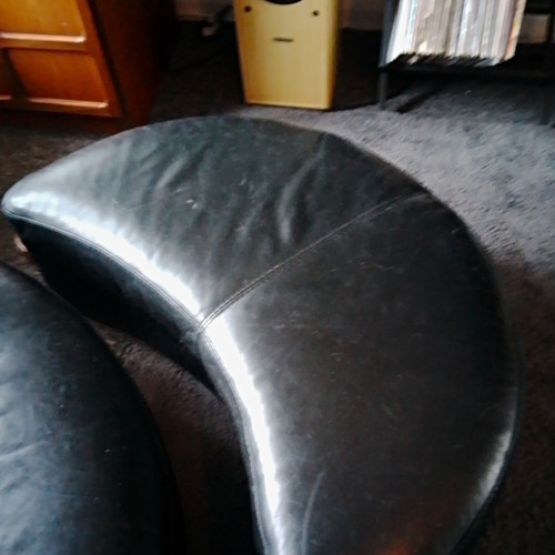 Dfs snuggle black leather - snuggle,