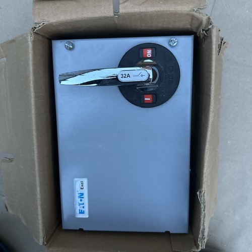 Eaton excel 32a isolater - eaton,