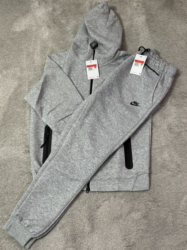 Nike tech fleece new - tech,