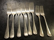 8x Vintage Silver Plate Forks – Old English Pattern. 6 Dinner, 2 Dessert