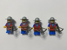 4 x LEGO Minifigures - Classic Castle Lion Knights Army Builder #2 - Brand New