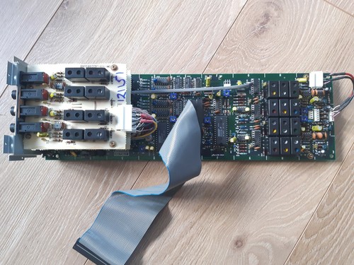 Akai s1000 output board - akai,
