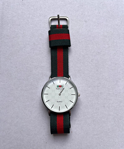 Gucci quartz analogue watch - quartz,
