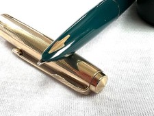 Vintage Parker 61 Fountain Pen in Green with Rolled Gold Cap.  Made in England.