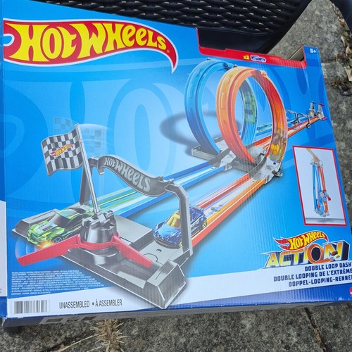 Hot wheels action - hot,