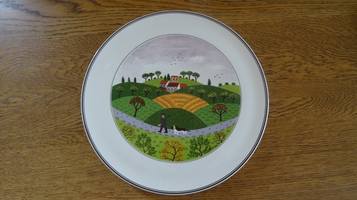 Villeroy boch naif footed - footed, cake