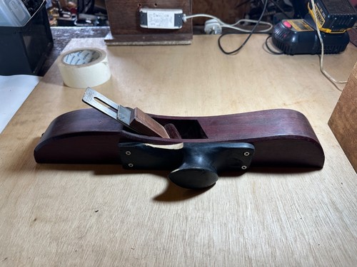 Wooden shoulder plane - shoulder,