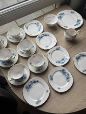 21 Piece Colclough Love In A Mist Vintage Bone China Tea Set