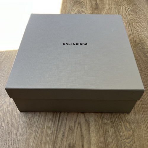 Authentic balenciaga large - authentic,
