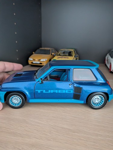 Universal hobbies scale - hobbies, 1/18