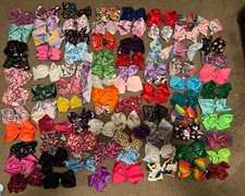 Variety of Bows Jojo bows off