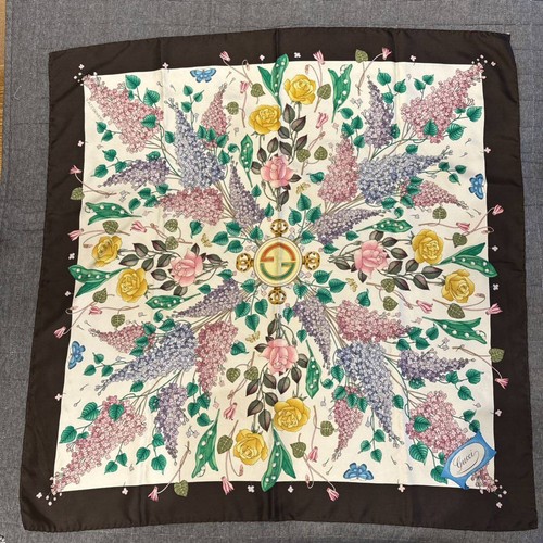 Gucci silk scarf flora - gucci,