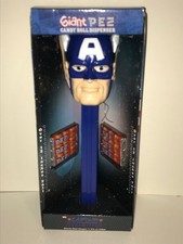 RETIRED 2011 Marvel Captain