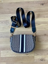 Penneys Black Jacquard Saddle