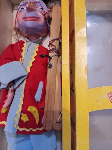 Pelham puppets wizard - ,