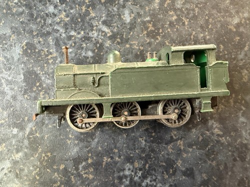 Green steam tank loco - oo,