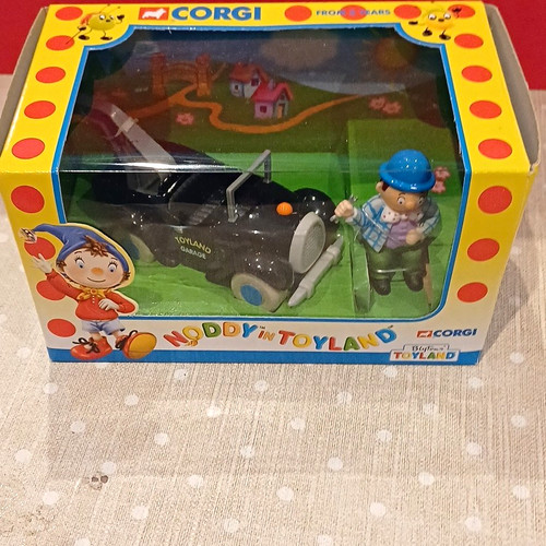 Corgi noddy toyland - toyland, mr