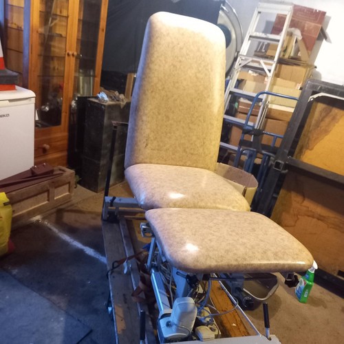 Electric treatment couch - electric,