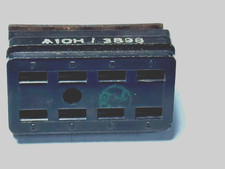 WW2 RAF  8 PIN JONES SOCKET