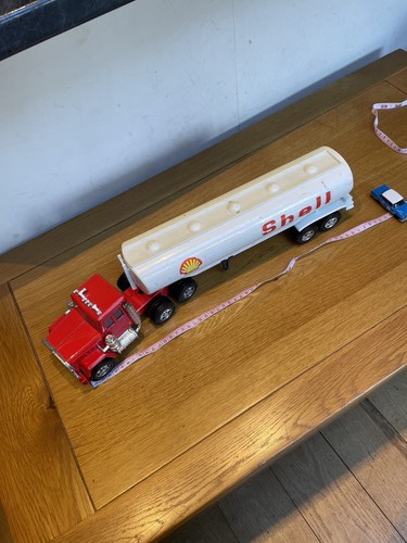 Shell oil tanker truck - tanker, 18